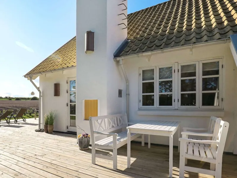 Billede 5 af 8 Person Holiday Home in Frorup