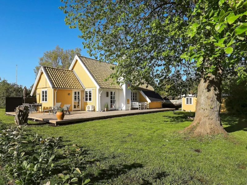 Billede 6 af 8 Person Holiday Home in Frorup
