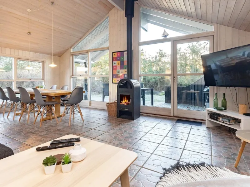 Billede 2 af 8 Person Holiday Home in Hals