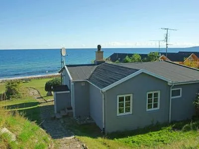 Billede 22 af 5 Person Holiday Home in Allinge