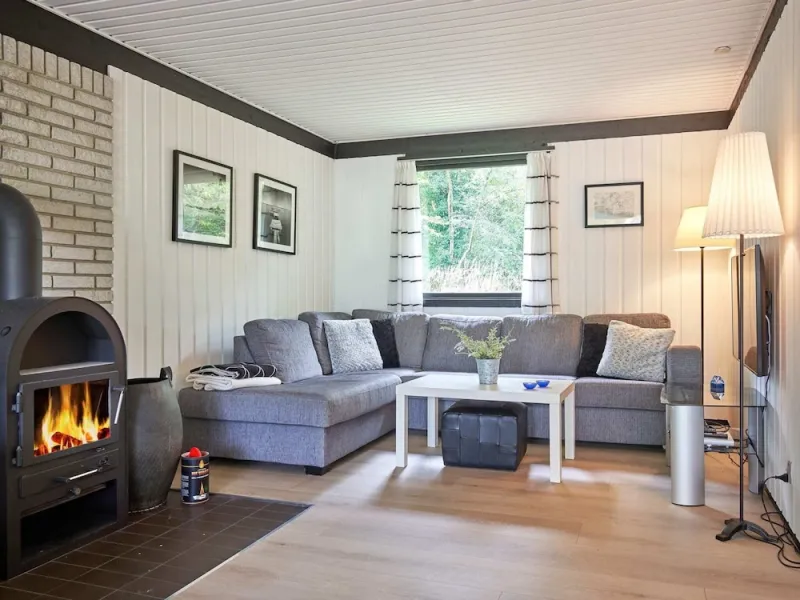 Billede 22 af Amazing Holiday Home in Aakirkeby near Sea