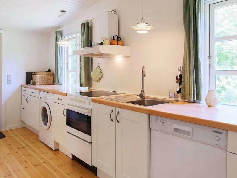 Billede 2 af 7 Person Holiday Home in Rorvig