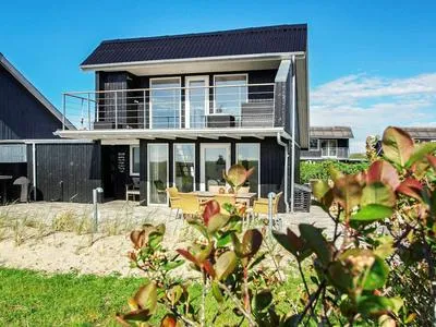 Billede 33 af Lovely Holiday Home in Hemmet near Sea