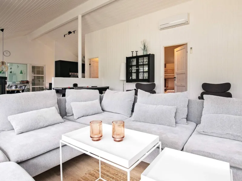 Billede 9 af 12 Person Holiday Home in Blavand
