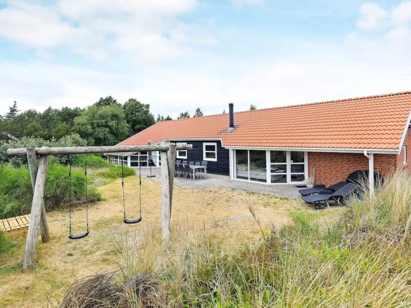 Billede 17 af 12 Person Holiday Home in Blavand