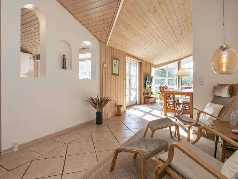 Billede 10 af 10 Person Holiday Home in Albaek
