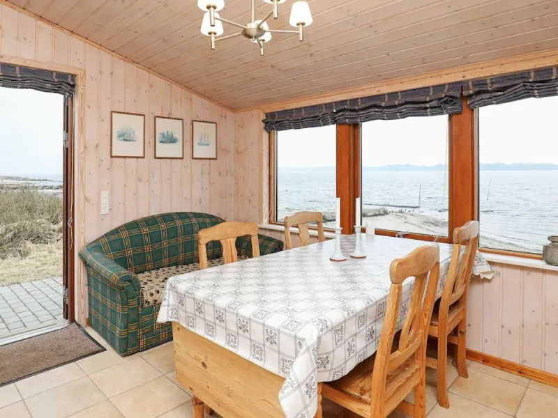 Billede 3 af 4 Person Holiday Home in Farso
