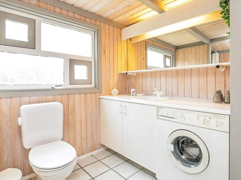 Billede 8 af 6 Person Holiday Home in Jerup