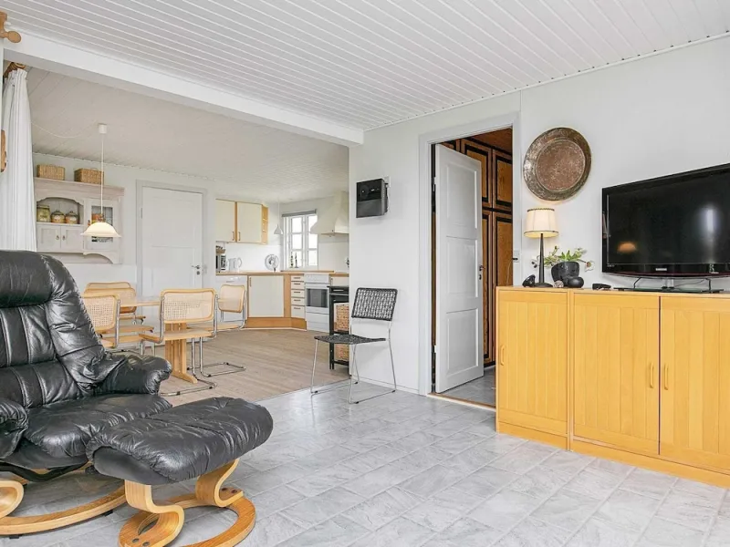 Billede 2 af 7 Person Holiday Home in Hvide Sande