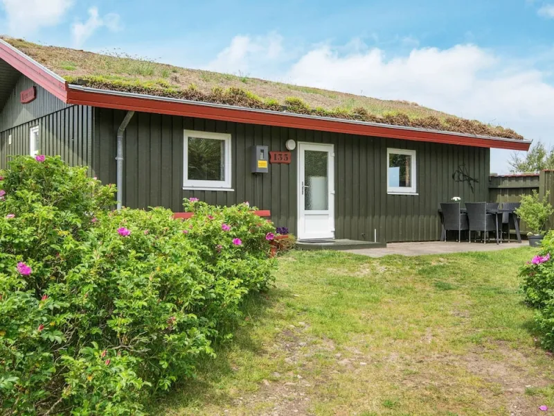 Peaceful Holiday Home in Rømø near Sea