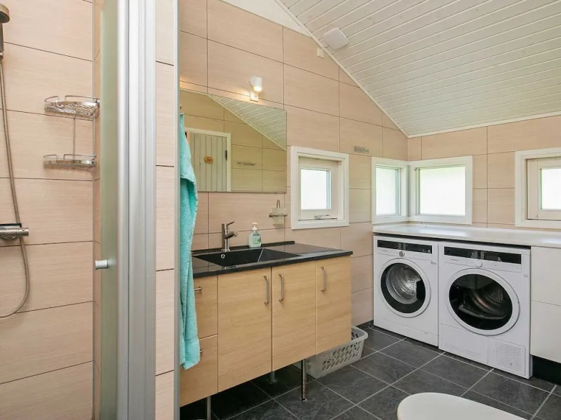 Billede 6 af 8 Person Holiday Home in Martofte