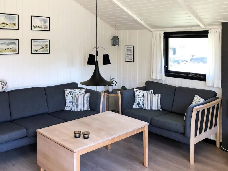 Billede 13 af Quaint Holiday Home in Blåvand near Sea