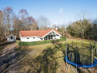 Billede 25 af 8 Person Holiday Home in Glesborg