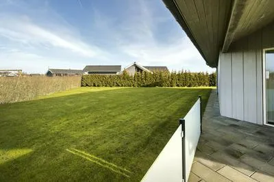 Billede 2 af Luxury Holiday Home near Beach
