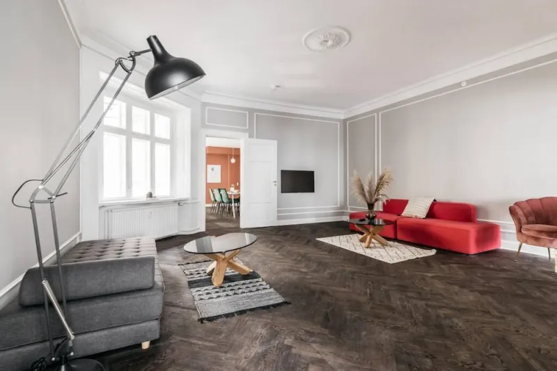 Billede 36 af 4BR Balcony Extreme Location and Designer Apt