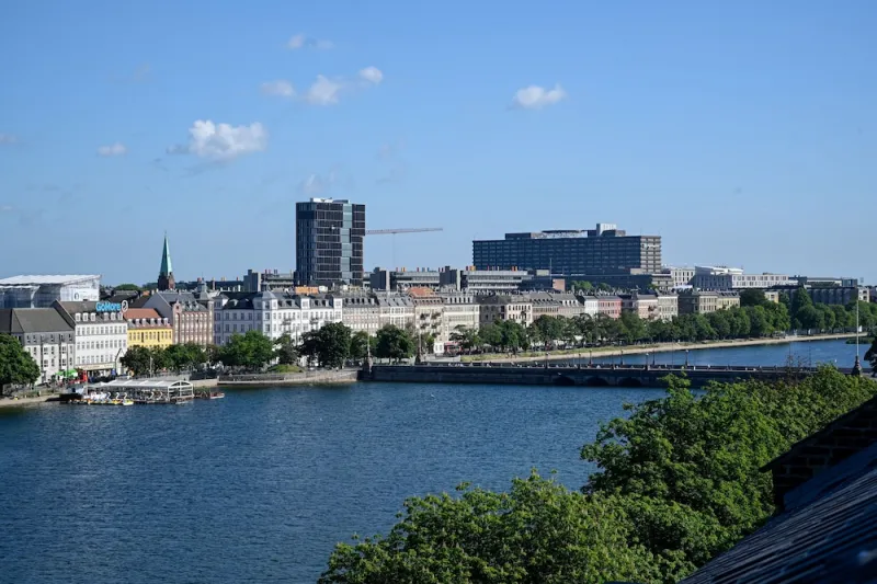 Billede 20 af Spacious 3-bedroom Apartment With a Rooftop Terrace in the Center of Copenhagen