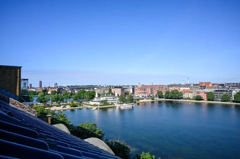 Billede 37 af Spacious 3-bedroom Apartment With a Rooftop Terrace in the Center of Copenhagen