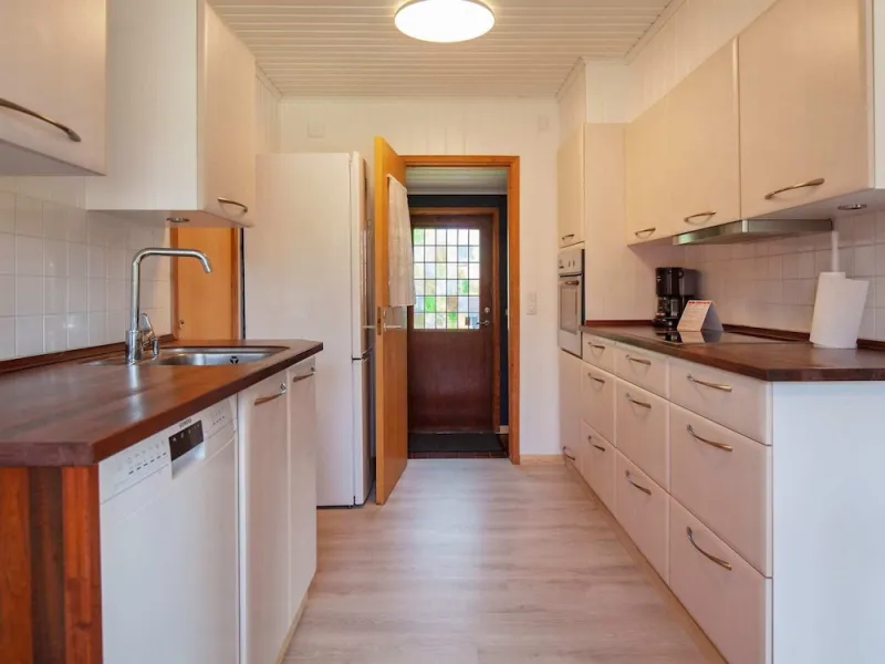 Billede 11 af 4 Person Holiday Home in Stroby