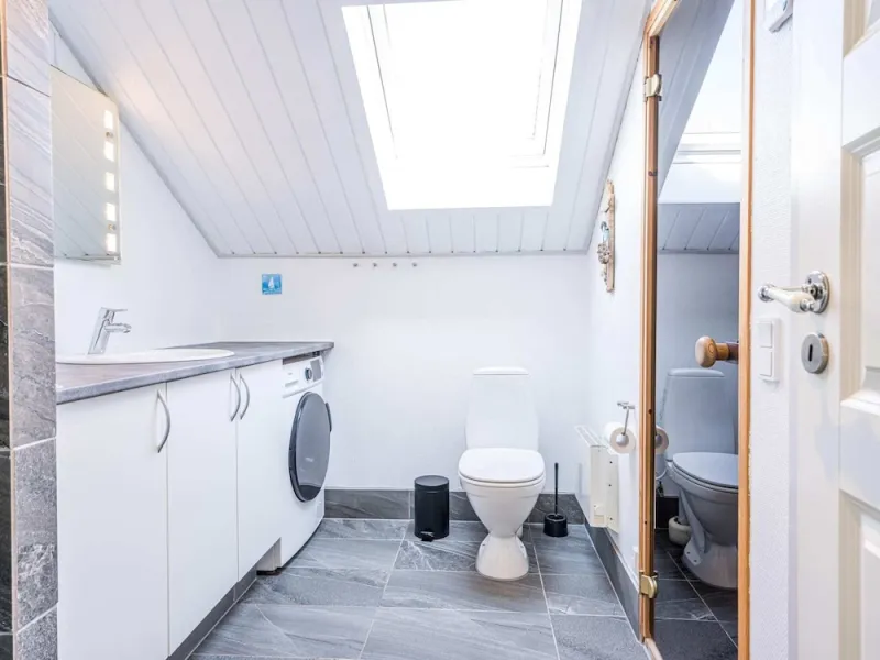 Billede 18 af 8 Person Holiday Home in Oksbol
