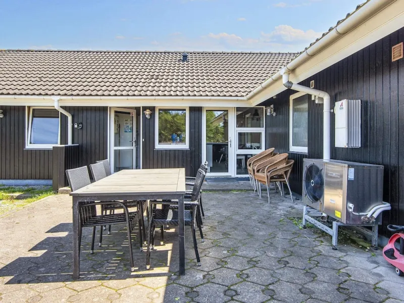 Billede 9 af 16 Person Holiday Home in Fano