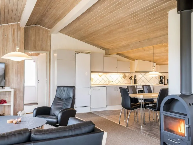 Billede 4 af 6 Person Holiday Home in Henne