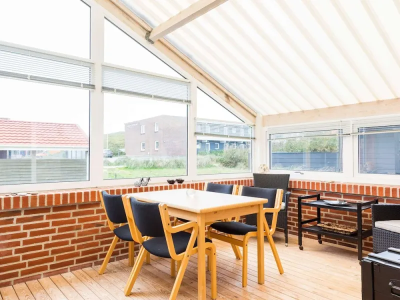 Billede 8 af 4 Person Holiday Home in Henne