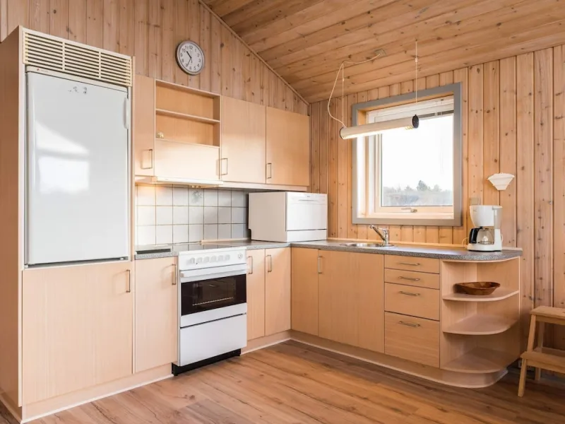 Billede 10 af 4 Person Holiday Home in Henne