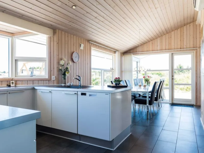 Billede 27 af 6 Person Holiday Home in Henne