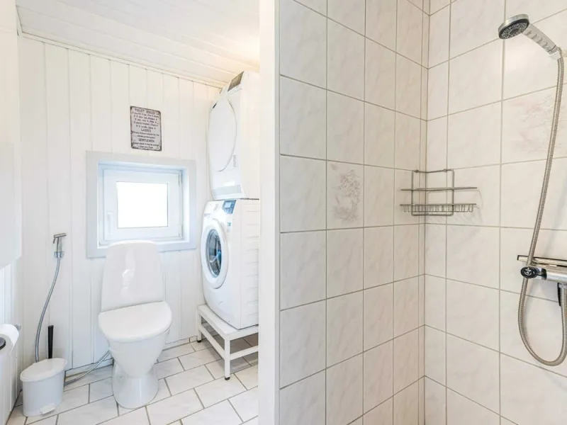 Billede 4 af 8 Person Holiday Home in Hvide Sande