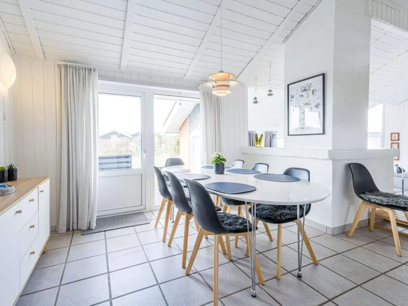 Billede 23 af 8 Person Holiday Home in Hvide Sande