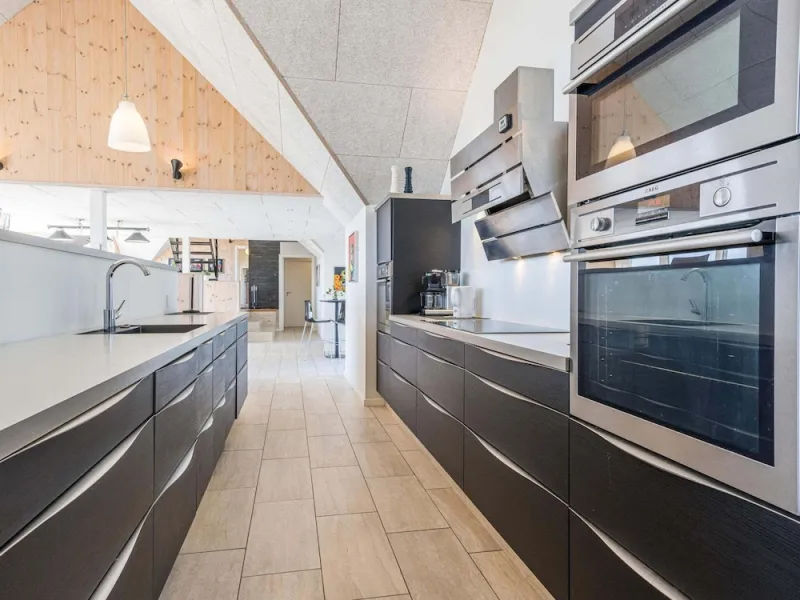 Billede 43 af 12 Person Holiday Home in Blavand