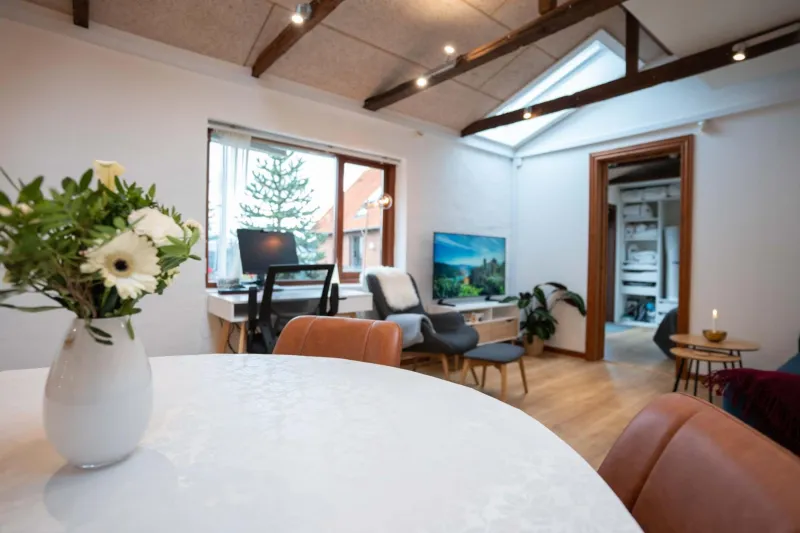 Billede 12 af Skylight Lodge - Private Terrace, Free Parking & Walk to City