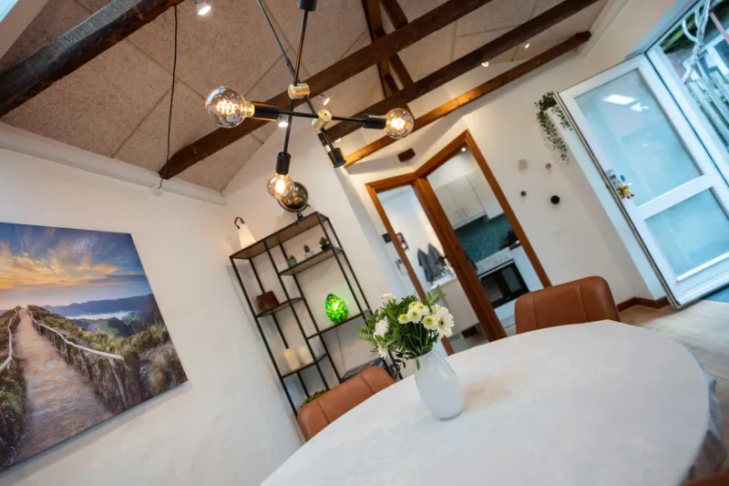 Billede 23 af Skylight Lodge - Private Terrace, Free Parking & Walk to City