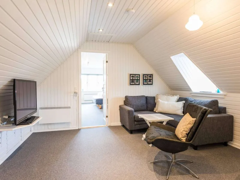 Billede 3 af 7 Person Holiday Home in Henne