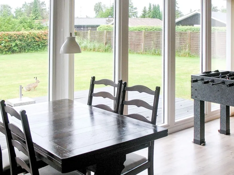 Billede 8 af 4 Person Holiday Home in Vaeggerlose