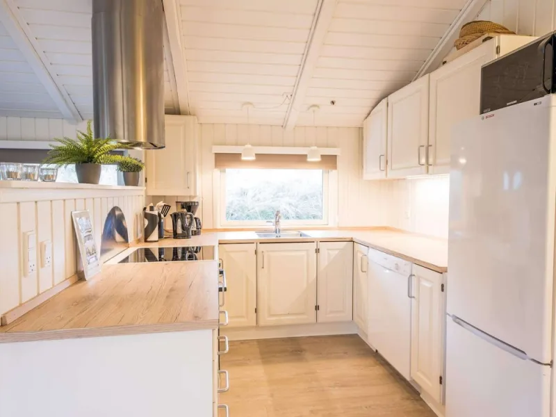 Billede 7 af 6 Person Holiday Home in Henne