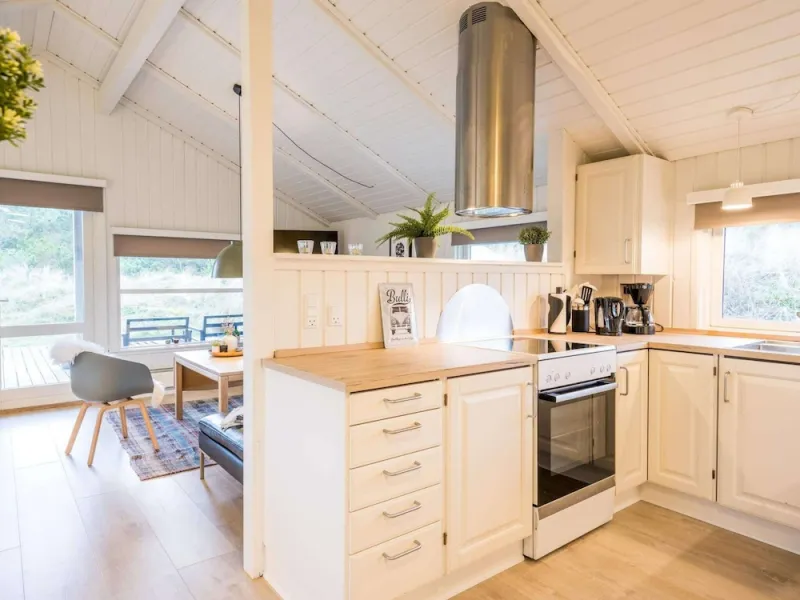 Billede 12 af 6 Person Holiday Home in Henne