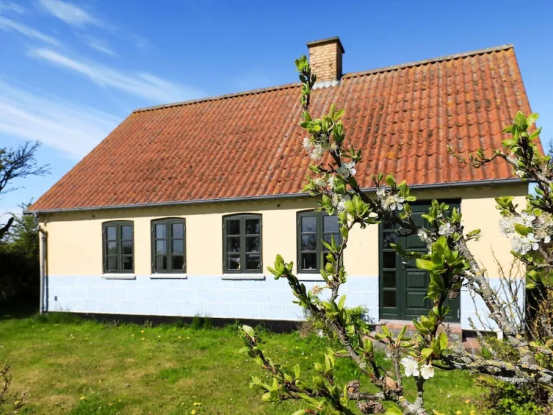 Billede 2 af 6 Person Holiday Home in Ebberup
