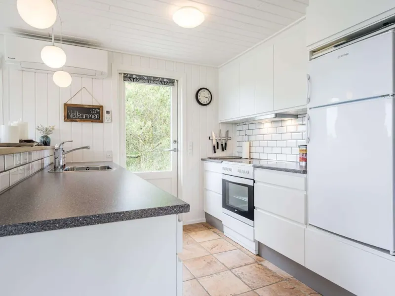 Billede 32 af 5 Person Holiday Home in Henne