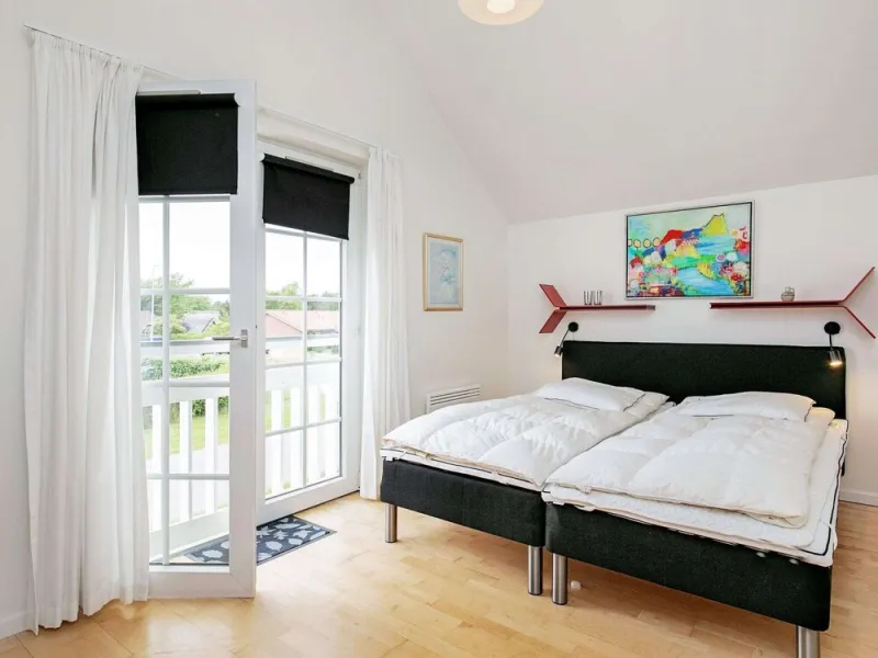 Billede 8 af 6 Person Holiday Home in Blavand