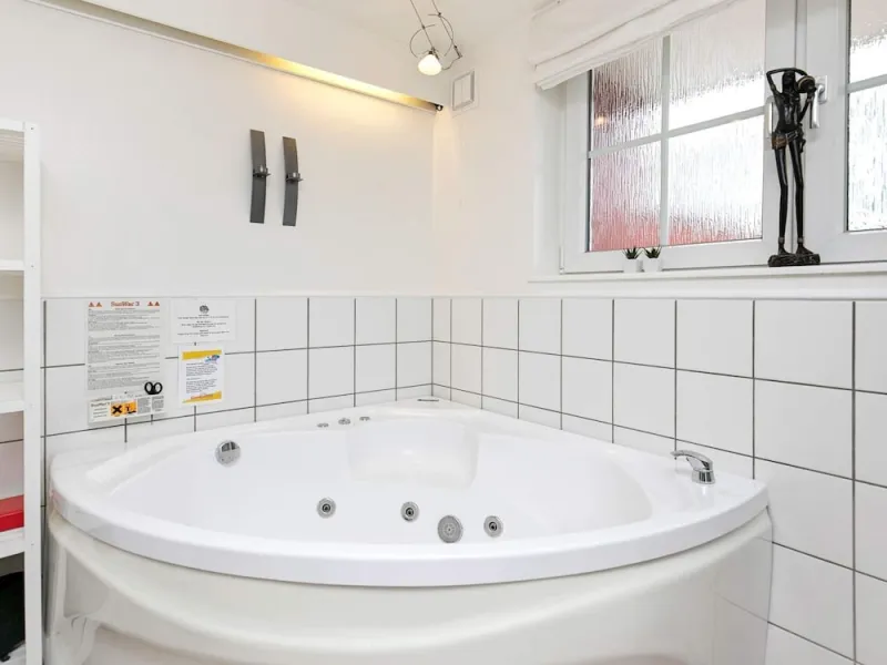Billede 9 af 6 Person Holiday Home in Blavand