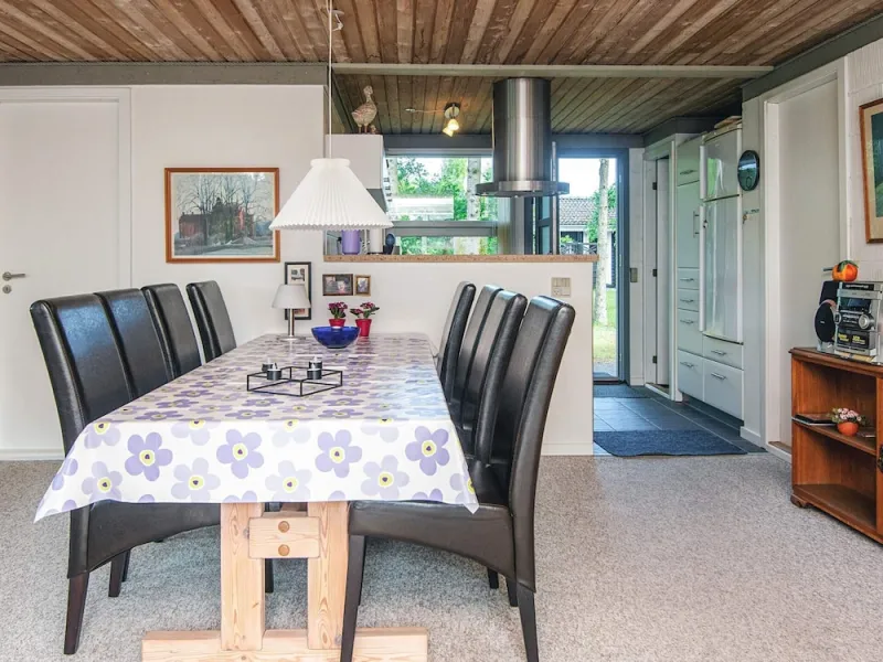 Billede 5 af 6 Person Holiday Home in Skovgårde Allingåbro
