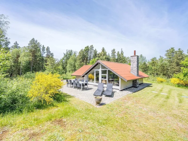 5 Person Holiday Home in Blavand