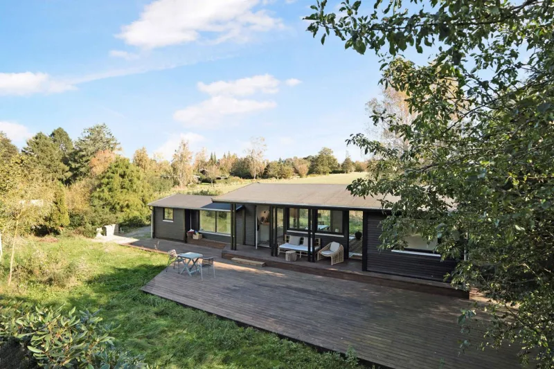 Cozy Cottage In Vejby 900 M To The Beach
