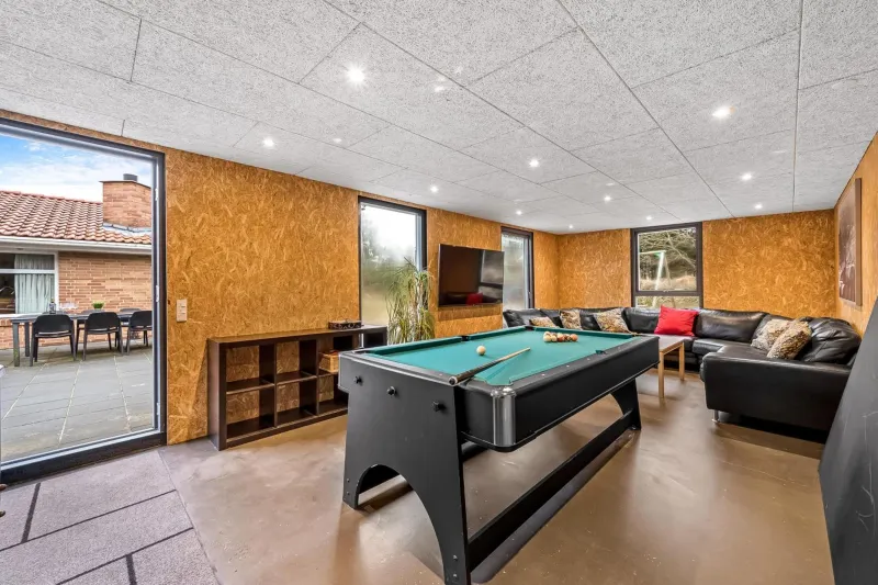 Billede 26 af Large Pool House With Activity Room - 1014