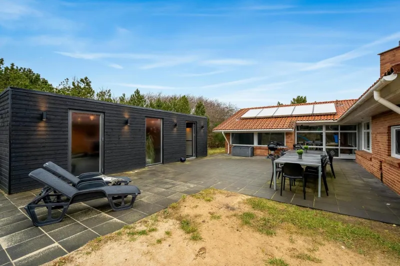 Billede 34 af Large Pool House With Activity Room - 1014