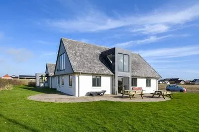 Billede 40 af Pool House With Beautiful View By The Sea - Sj650