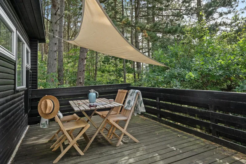 Billede 2 af Peaceful And Cosy Holiday Home For 3 Guests Surrounded By Forest Near Fuglslev