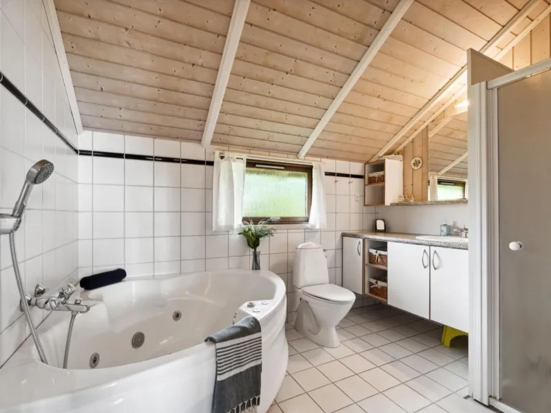 Billede 8 af Holiday Home Barbro - 150m from the sea by Interhome