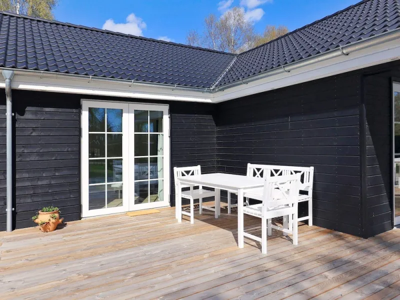 Foto 2 von 10 Person Holiday Home in Hals